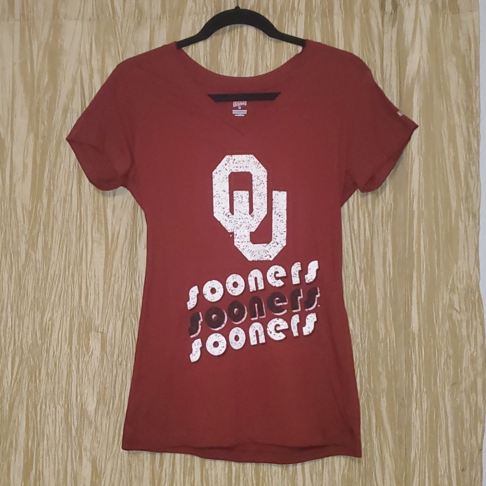 Women's Oklahoma Sooners V-Neck Tee